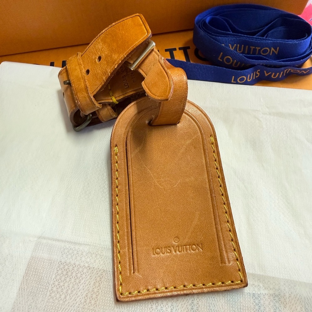 Louis Vuitton Vachetta Leather Luggage Tag and Poignet Authentic NO BOX